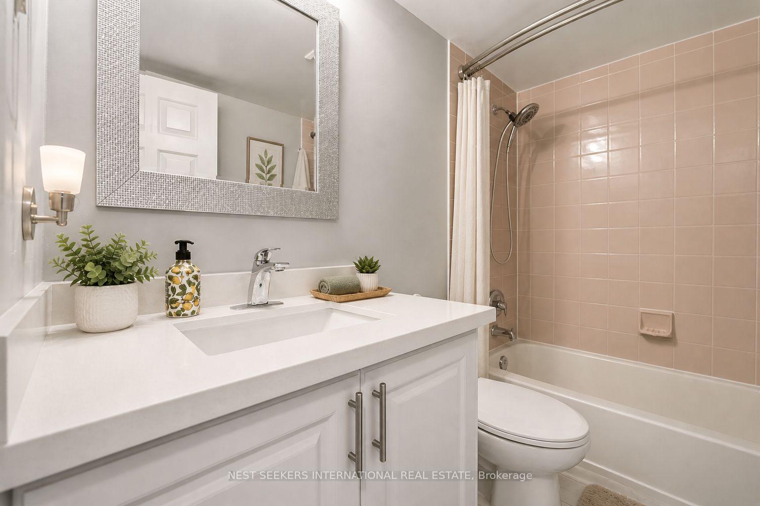 Photo 11 of Unit 811, 310 Mill Street, Brampton, Brampton South — HOMEH