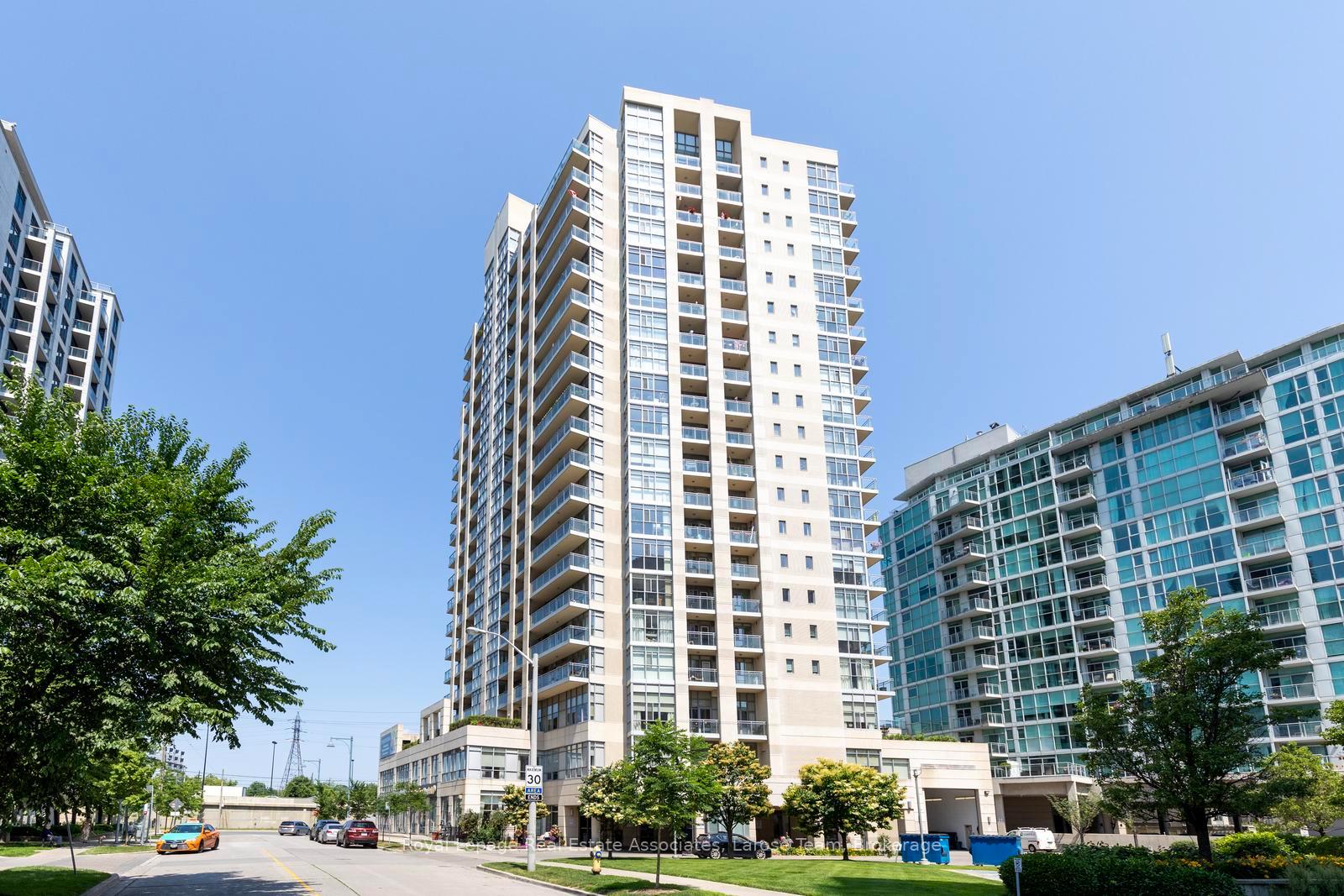 Photo 2 of Unit 2101, 3 Marine Parade Drive, Etobicoke, Mimico — HOMEH