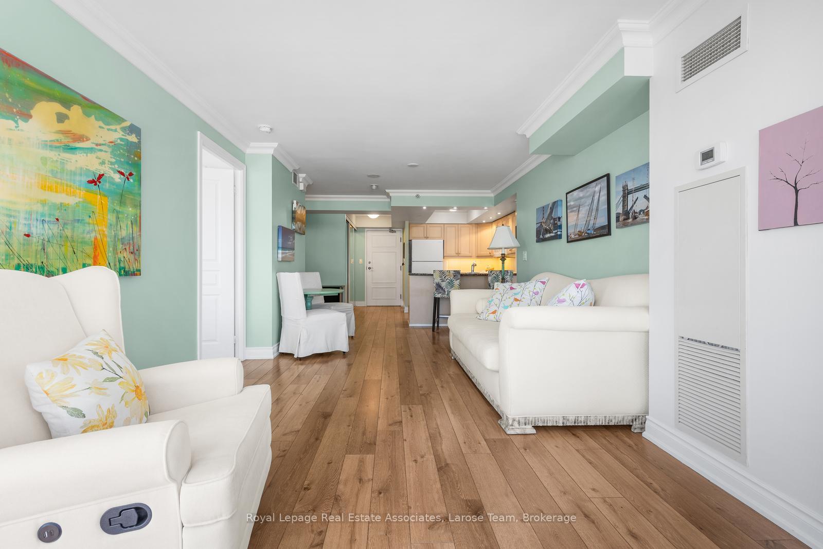 Photo 11 of Unit 2101, 3 Marine Parade Drive, Etobicoke, Mimico — HOMEH
