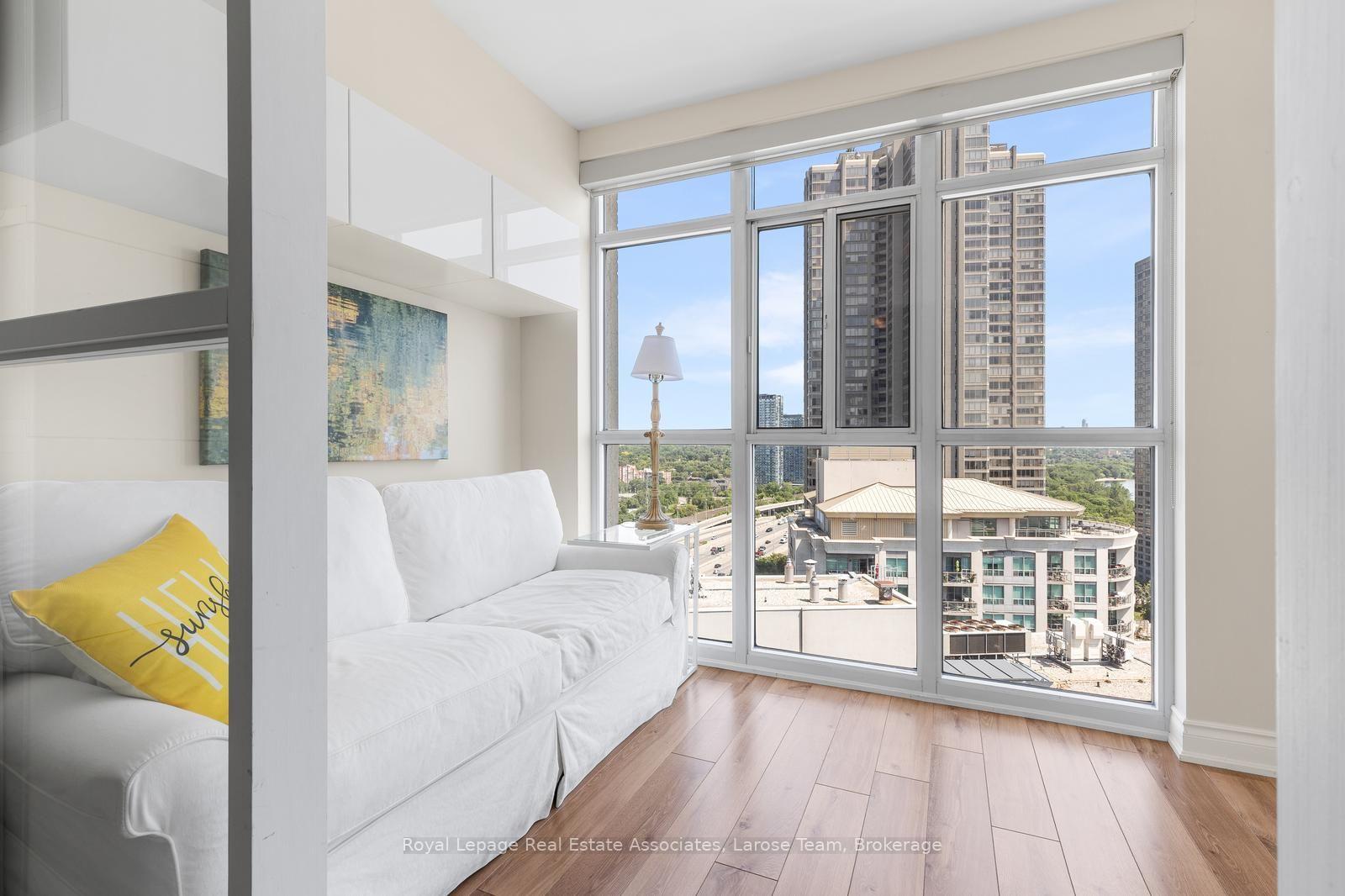 Photo 15 of Unit 2101, 3 Marine Parade Drive, Etobicoke, Mimico — HOMEH