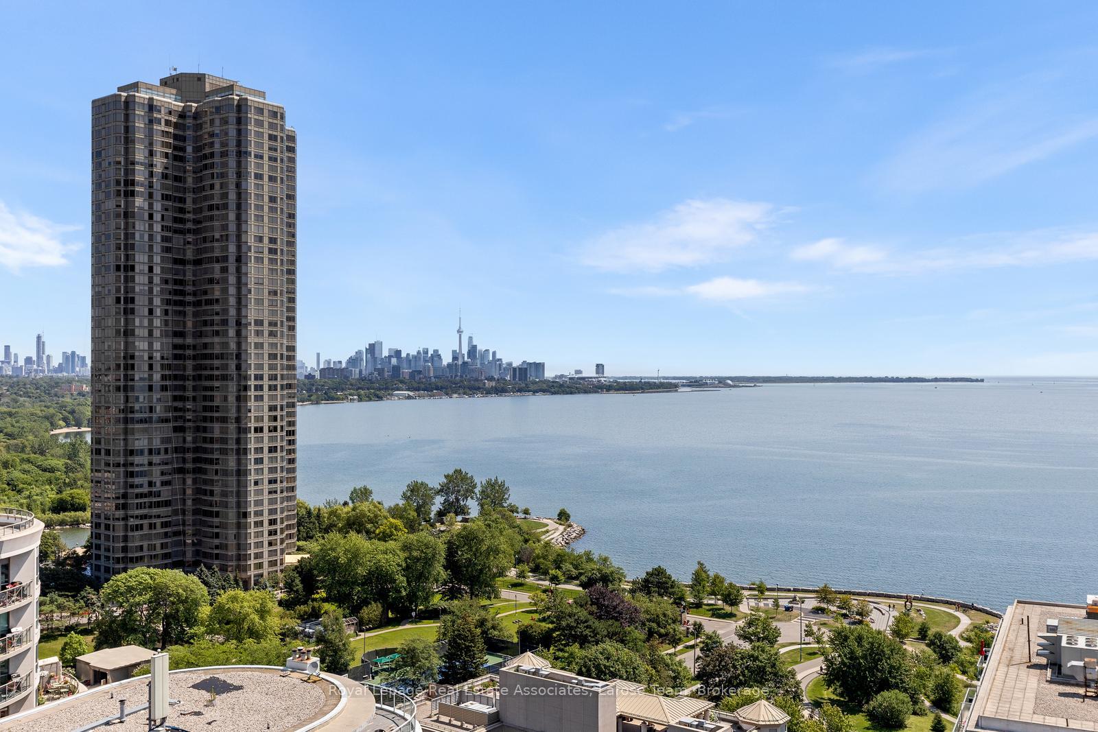 Photo 23 of Unit 2101, 3 Marine Parade Drive, Etobicoke, Mimico — HOMEH