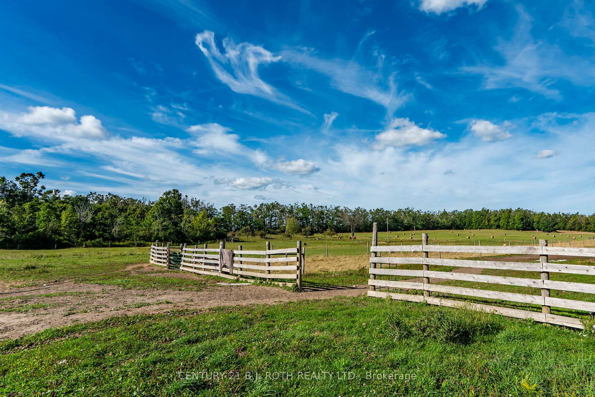 Photo 15 of 363 12 Line N, Oro-Medonte, Rural Oro-Medonte — HOMEH