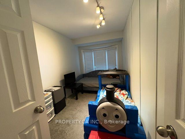 Photo 25 of 3 Waterford Crescent, Hamilton, Lakeshore — HOMEH