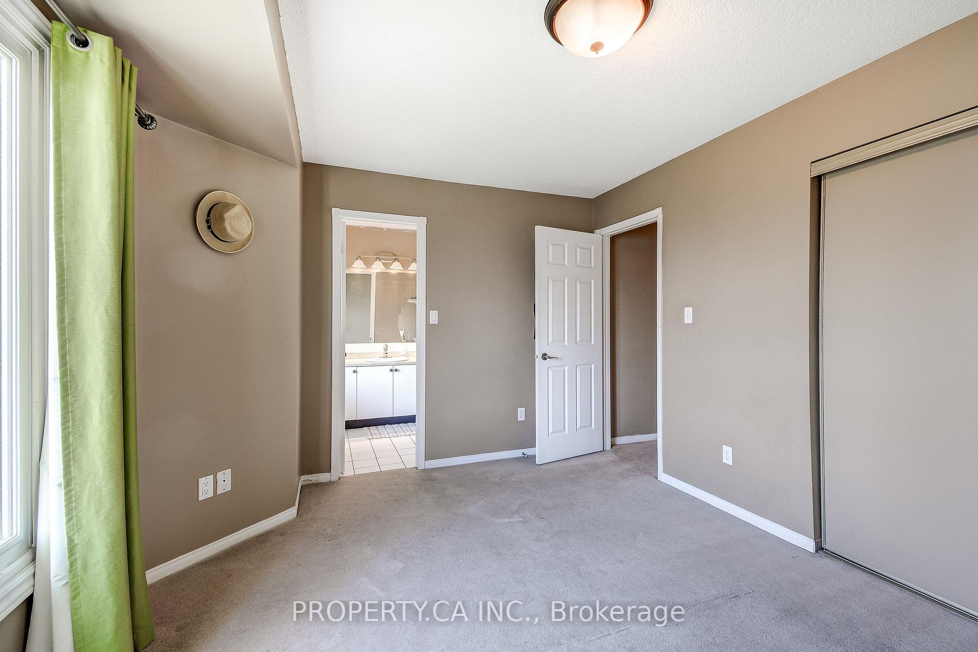 Photo 31 of 3 Waterford Crescent, Hamilton, Lakeshore — HOMEH