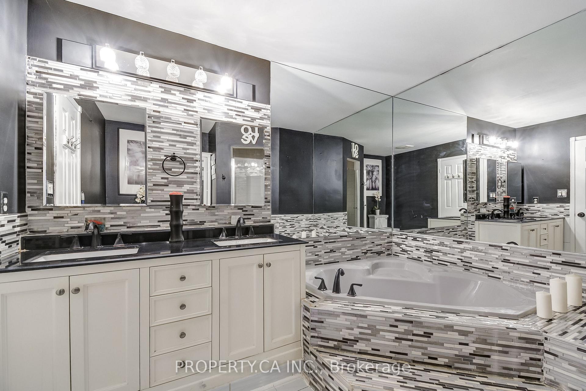 Photo 39 of 3 Waterford Crescent, Hamilton, Lakeshore — HOMEH