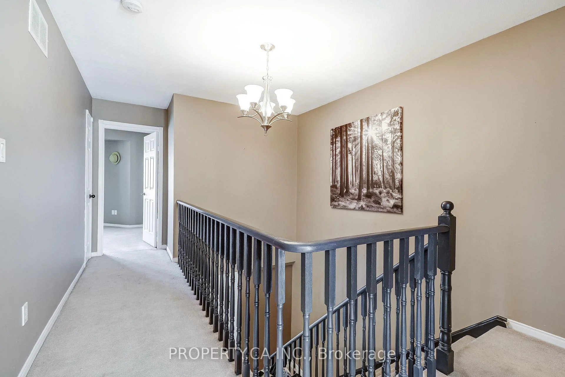 Photo 28 of 3 Waterford Crescent, Hamilton, Lakeshore — HOMEH