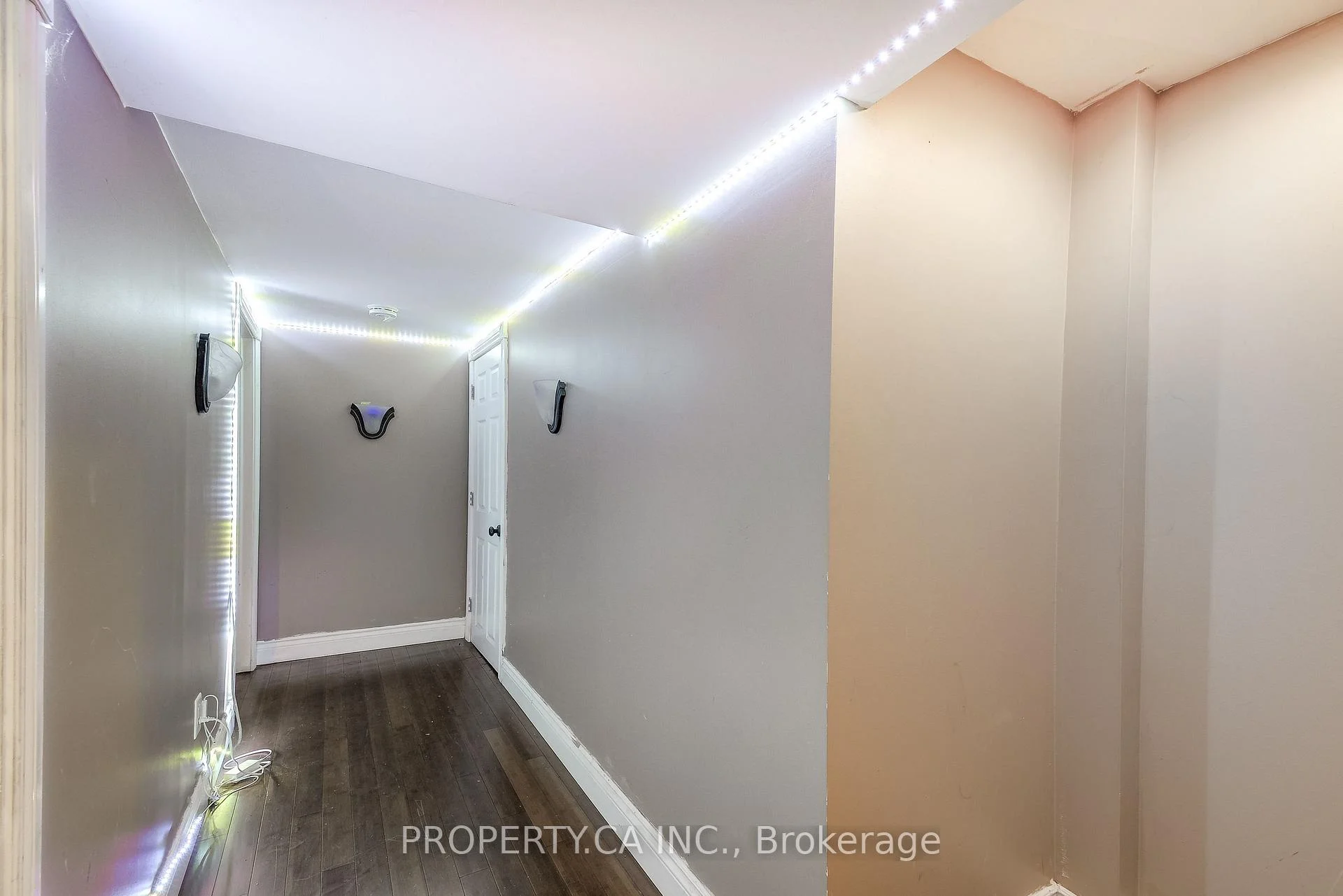 Photo 50 of 3 Waterford Crescent, Hamilton, Lakeshore — HOMEH