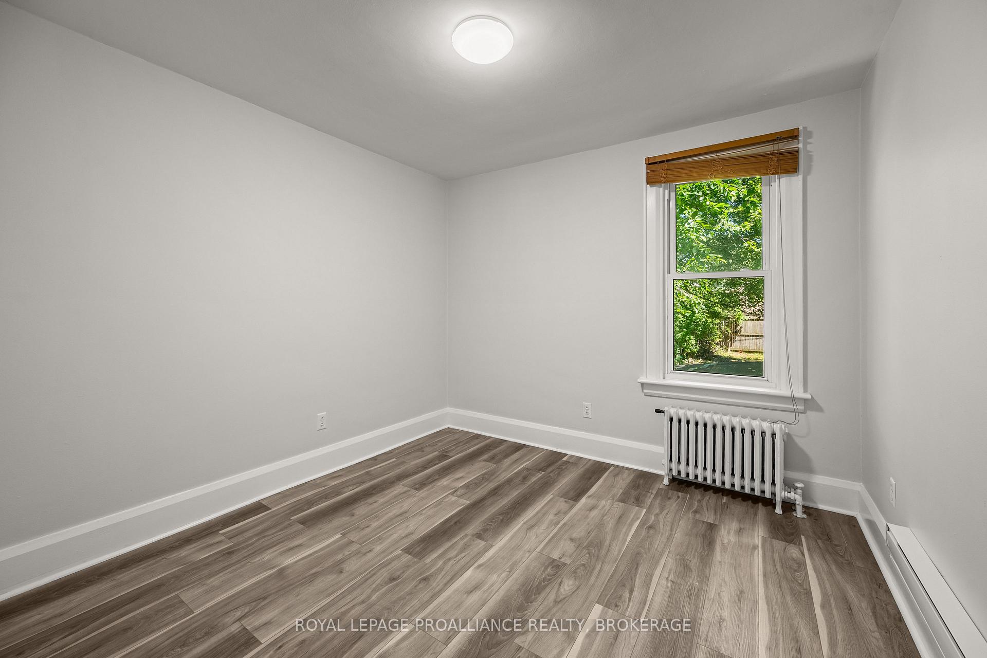 Photo 26 of 211 Toronto Street, Kingston, Central City East — HOMEH