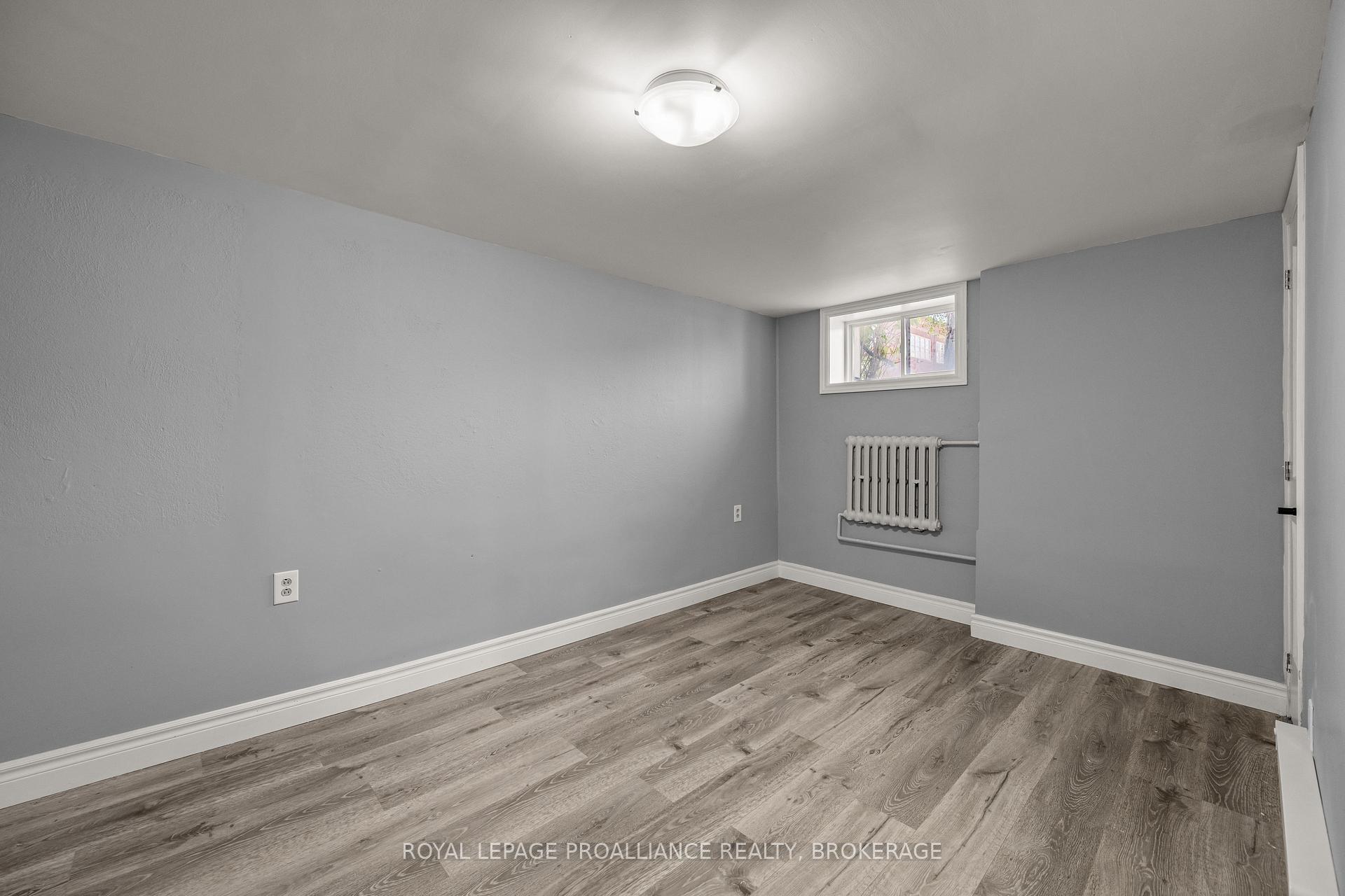 Photo 41 of 211 Toronto Street, Kingston, Central City East — HOMEH