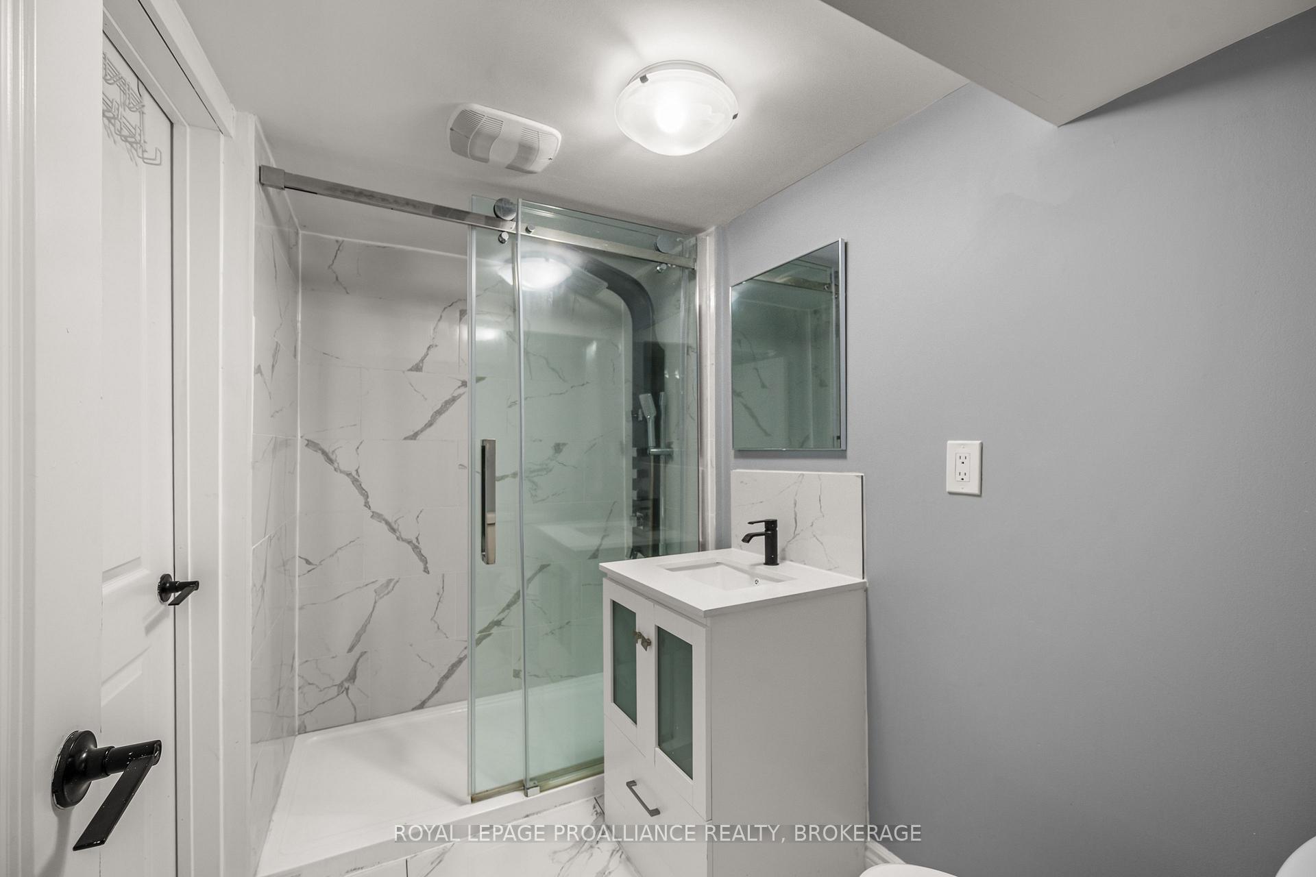 Photo 43 of 211 Toronto Street, Kingston, Central City East — HOMEH