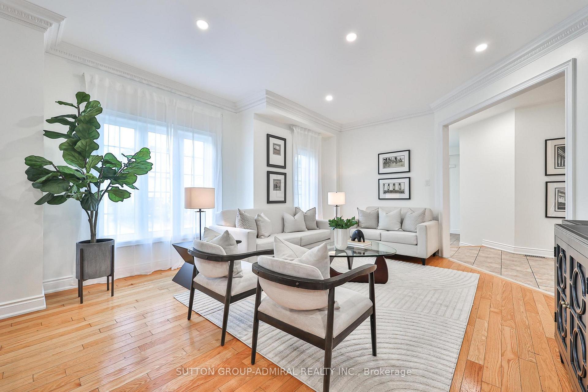 Photo 8 of 502 Apple Blossom Drive, Vaughan, Patterson — HOMEH