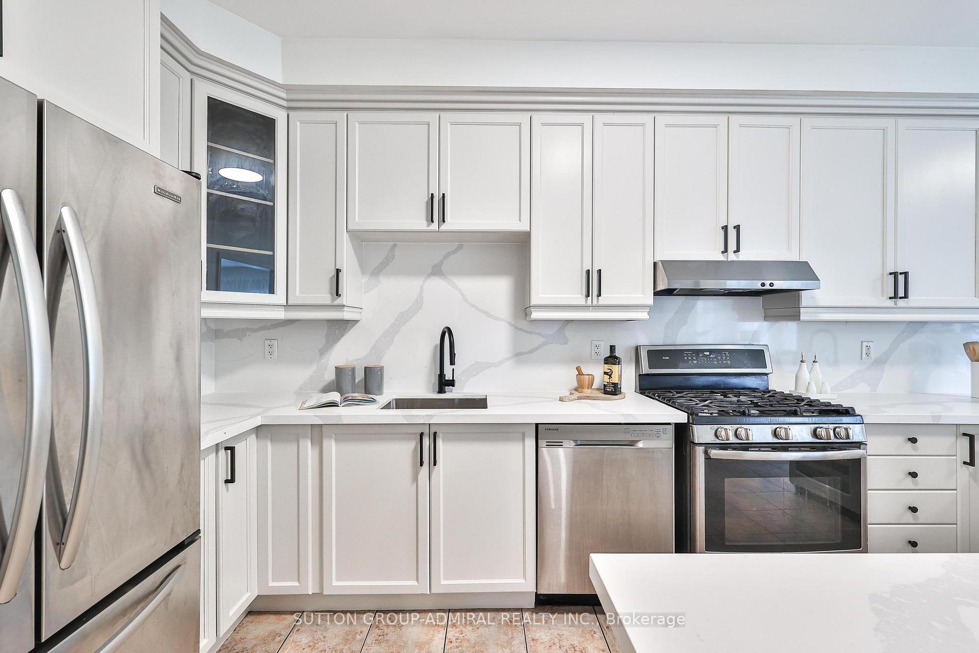 Photo 15 of 502 Apple Blossom Drive, Vaughan, Patterson — HOMEH