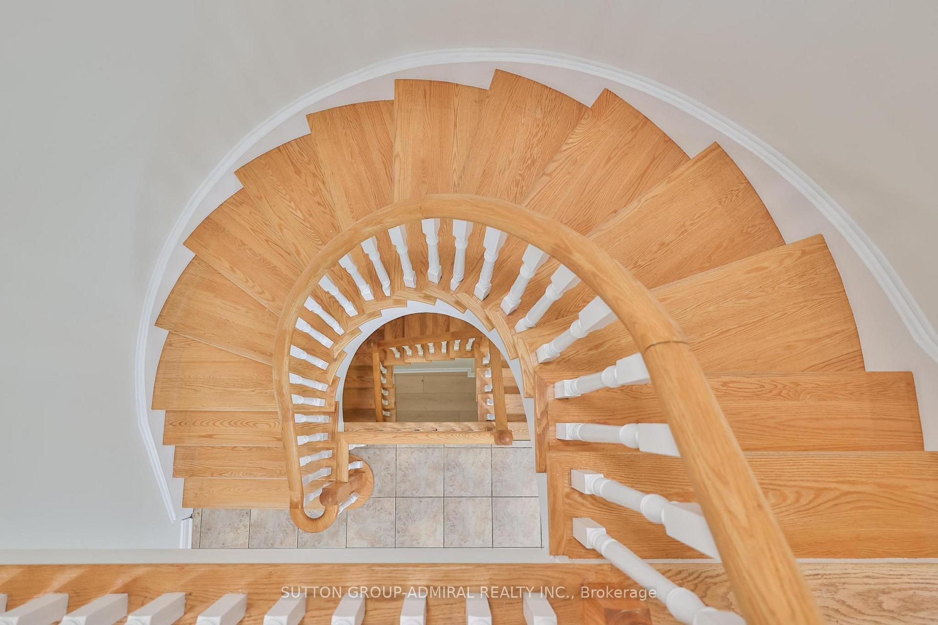 Photo 27 of 502 Apple Blossom Drive, Vaughan, Patterson — HOMEH