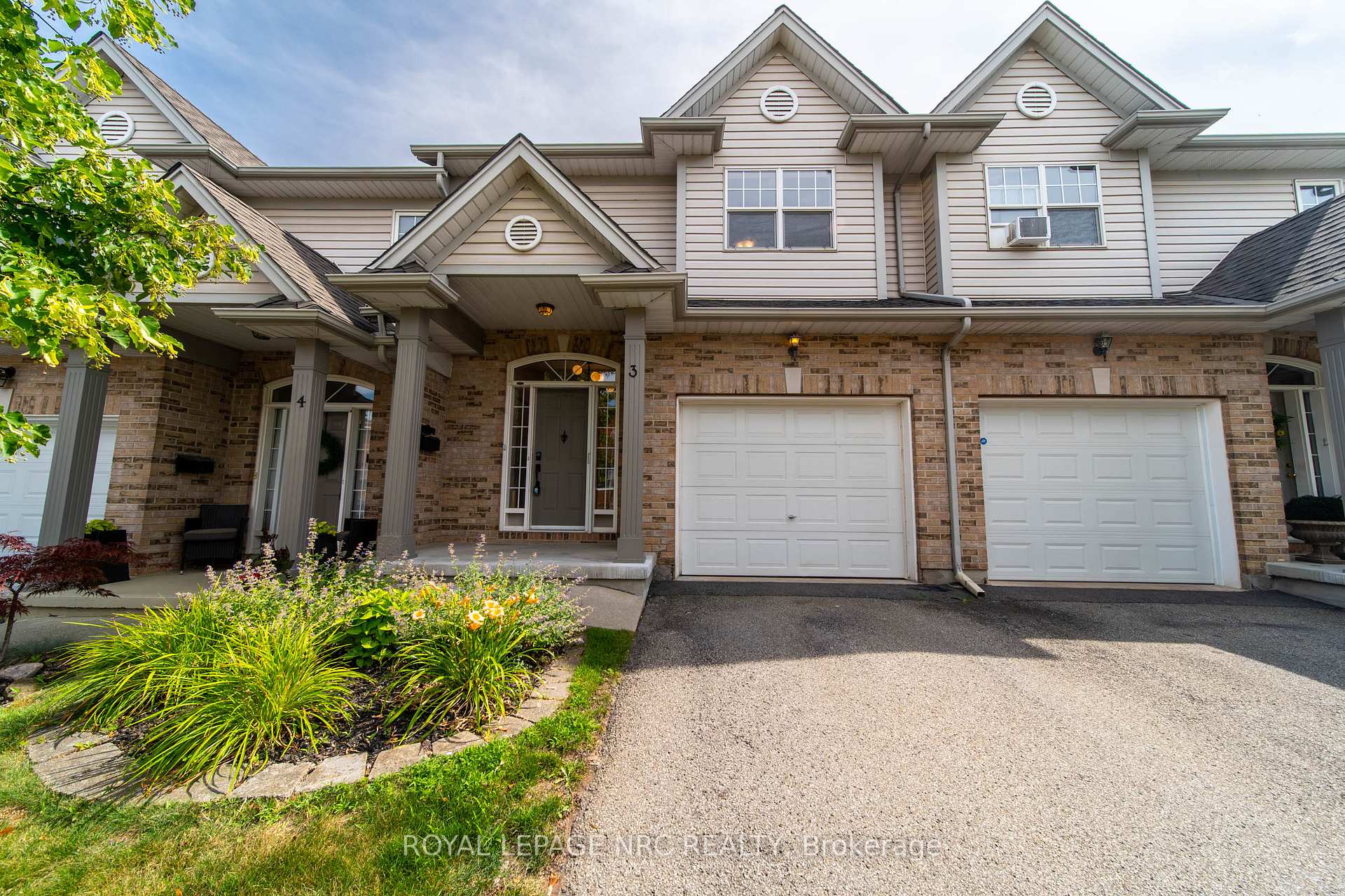 Photo 1 of Unit 3, 5200 Dorchester Road, Niagara Falls, Morrison — HOMEH
