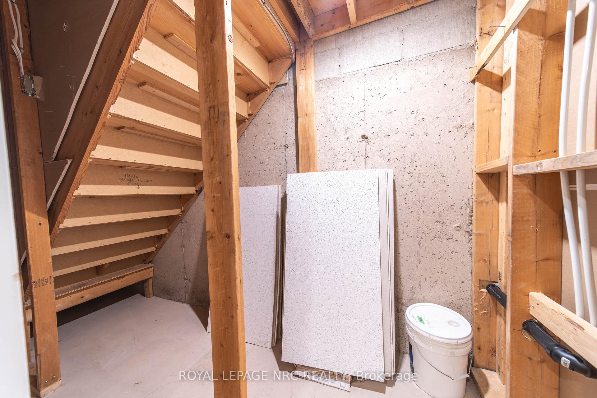Photo 37 of Unit 3, 5200 Dorchester Road, Niagara Falls, Morrison — HOMEH
