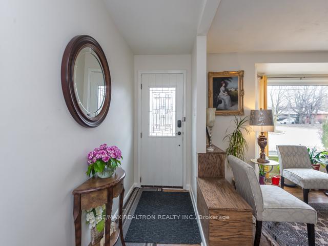 Photo 2 of 505 Colborne Street E, Whitby, Downtown Whitby — HOMEH