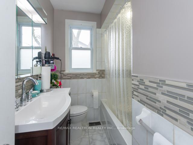 Photo 16 of 505 Colborne Street E, Whitby, Downtown Whitby — HOMEH