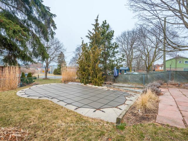 Photo 27 of 505 Colborne Street E, Whitby, Downtown Whitby — HOMEH