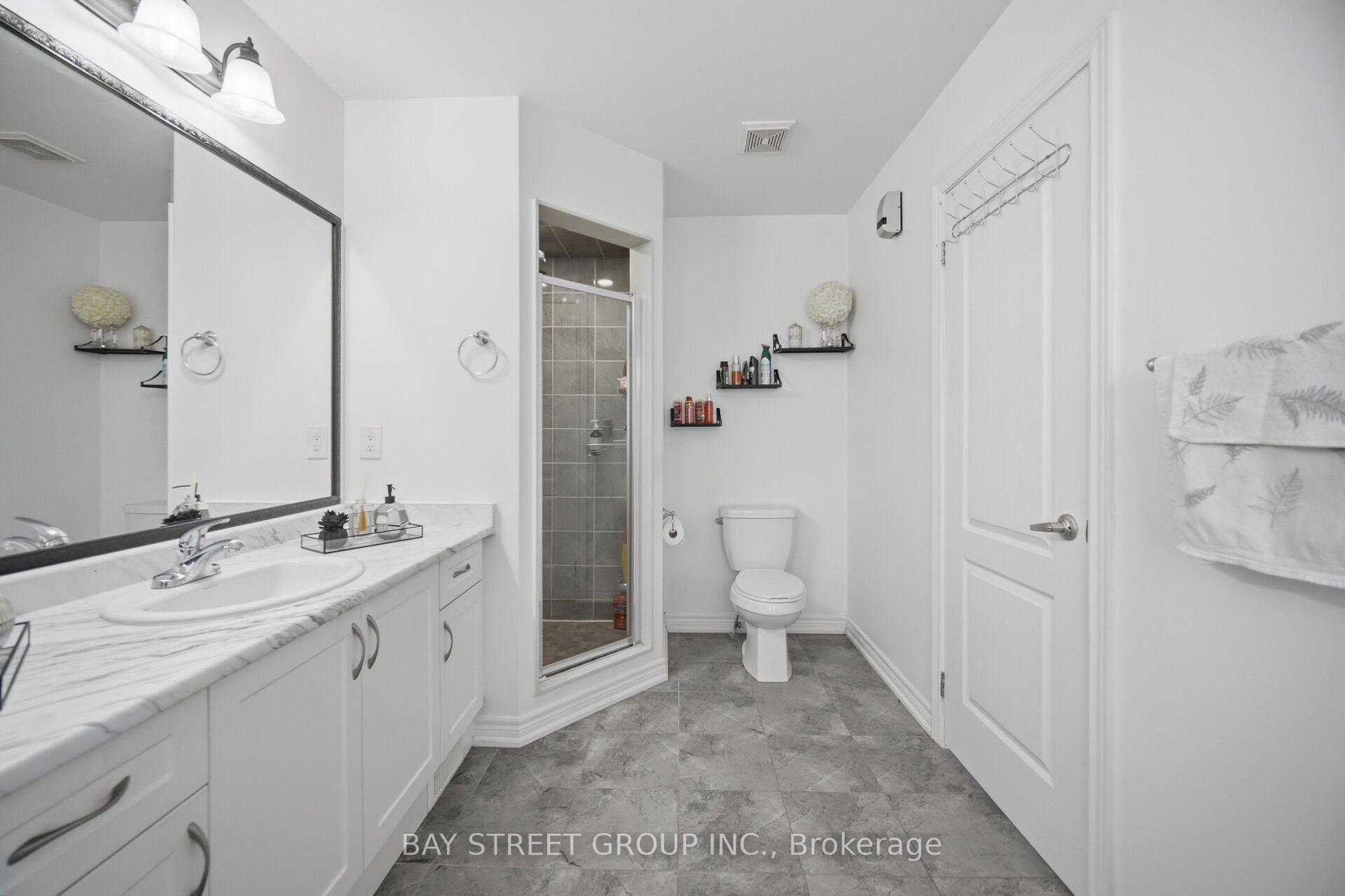 Photo 18 of 20 Davenfield Circle, Brampton, Bram East — HOMEH