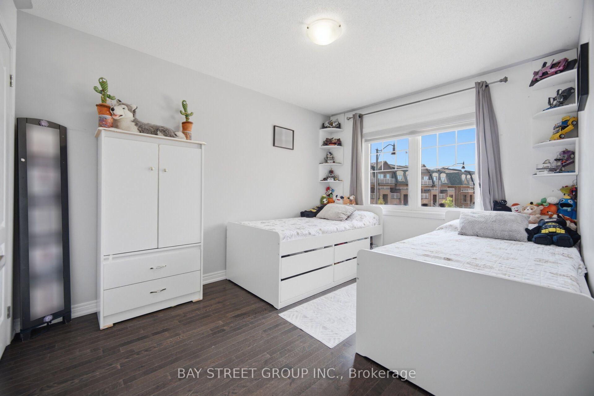 Photo 19 of 20 Davenfield Circle, Brampton, Bram East — HOMEH