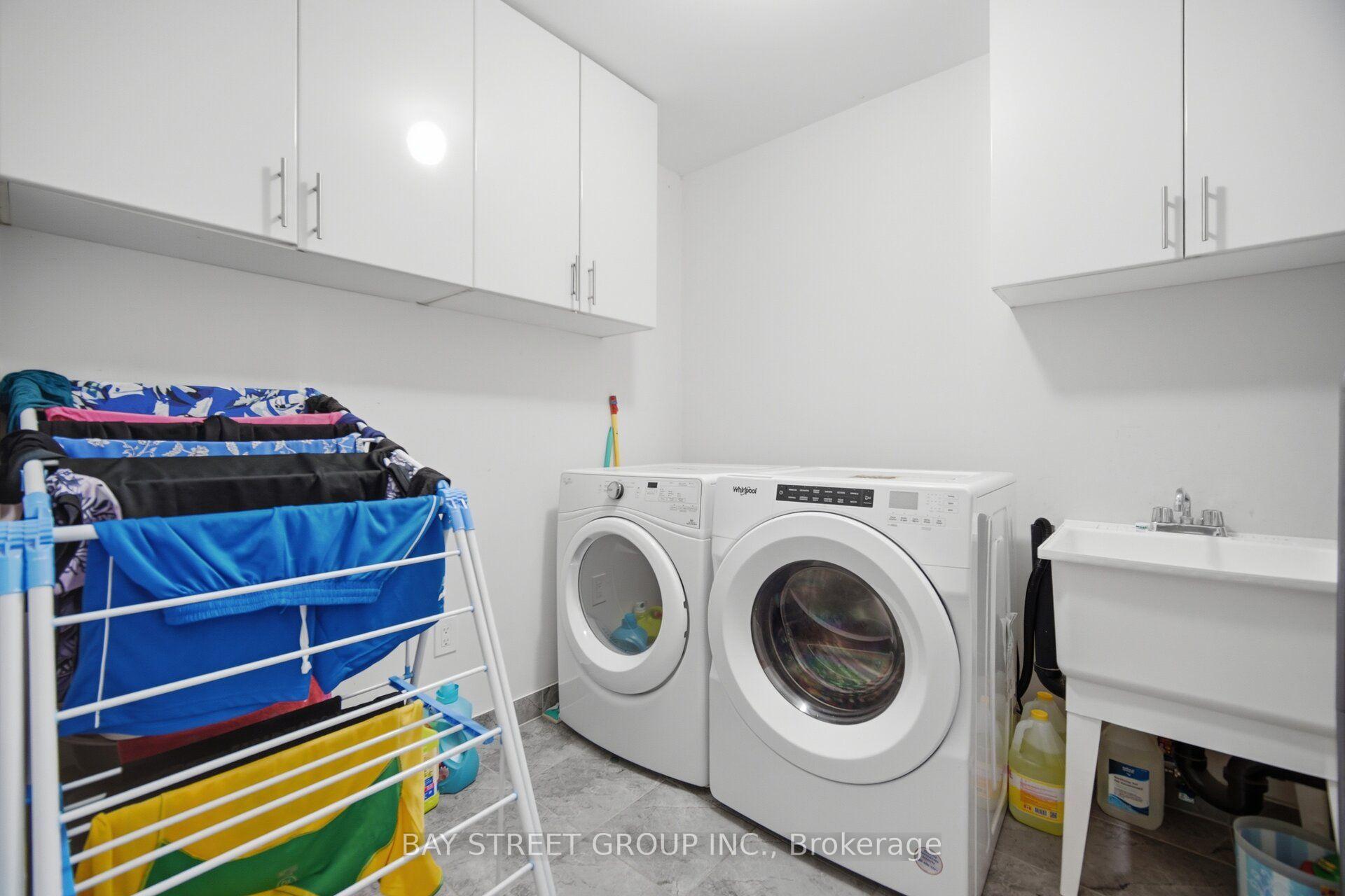 Photo 21 of 20 Davenfield Circle, Brampton, Bram East — HOMEH