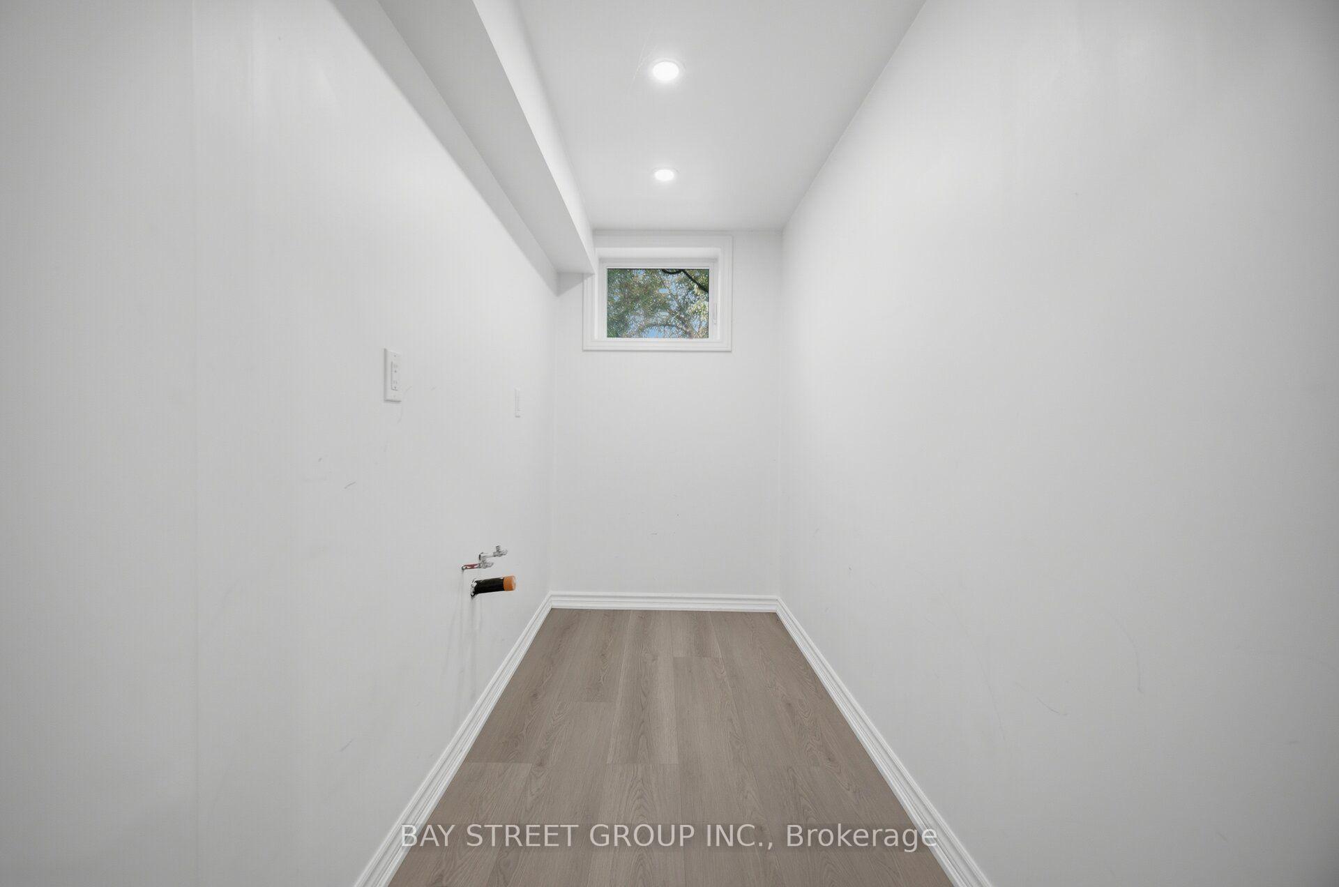 Photo 24 of 20 Davenfield Circle, Brampton, Bram East — HOMEH