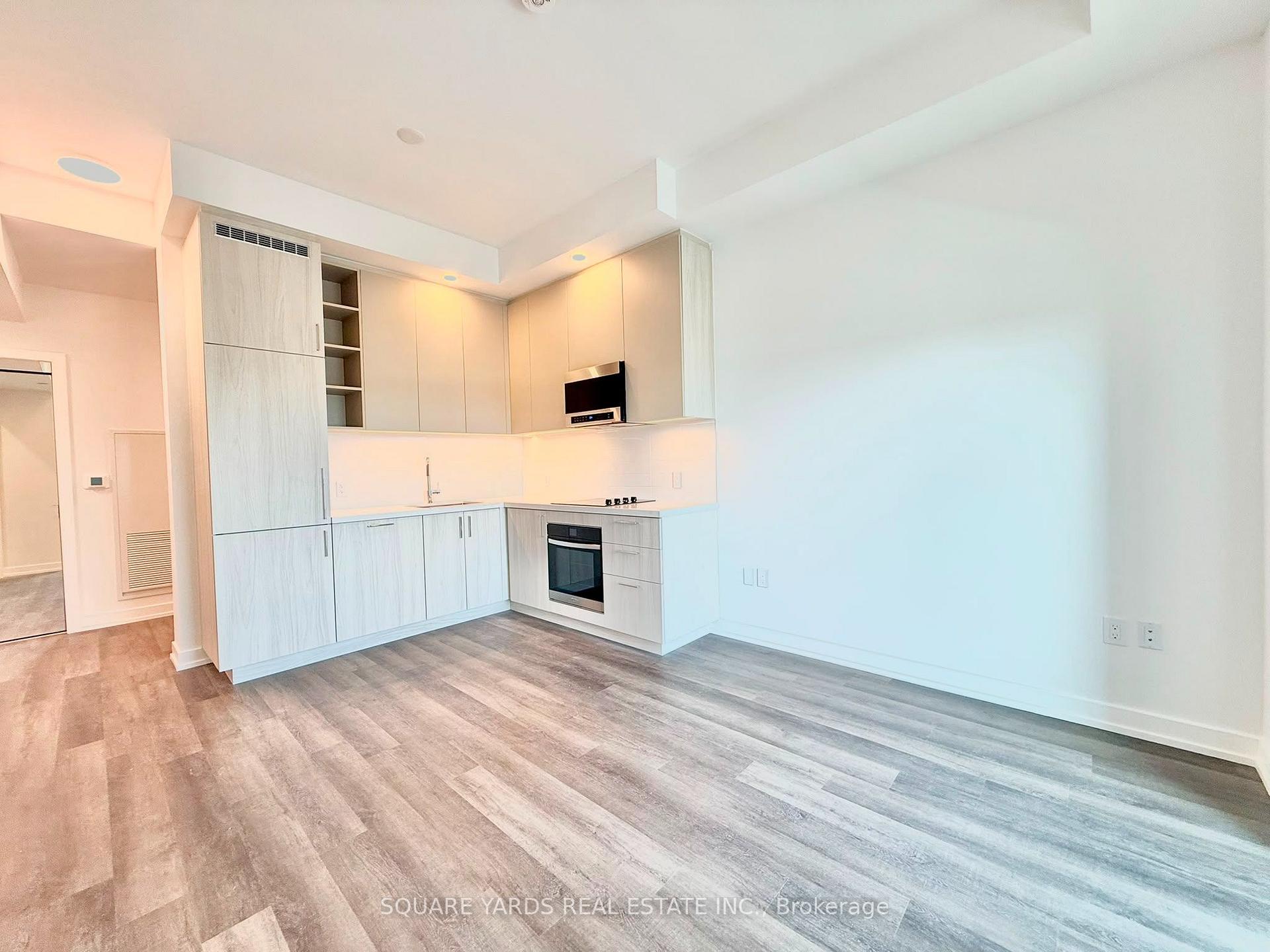 Photo 13 of Unit 801, 21 Meadowvale Road, Vaughan, Concord — HOMEH