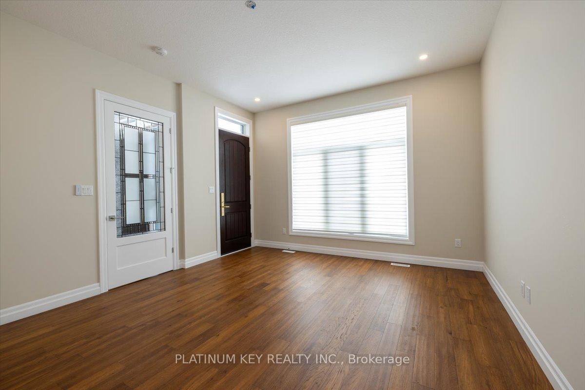 Photo 6 of 7 Edgeview Crescent, Middlesex Centre, Kilworth — HOMEH