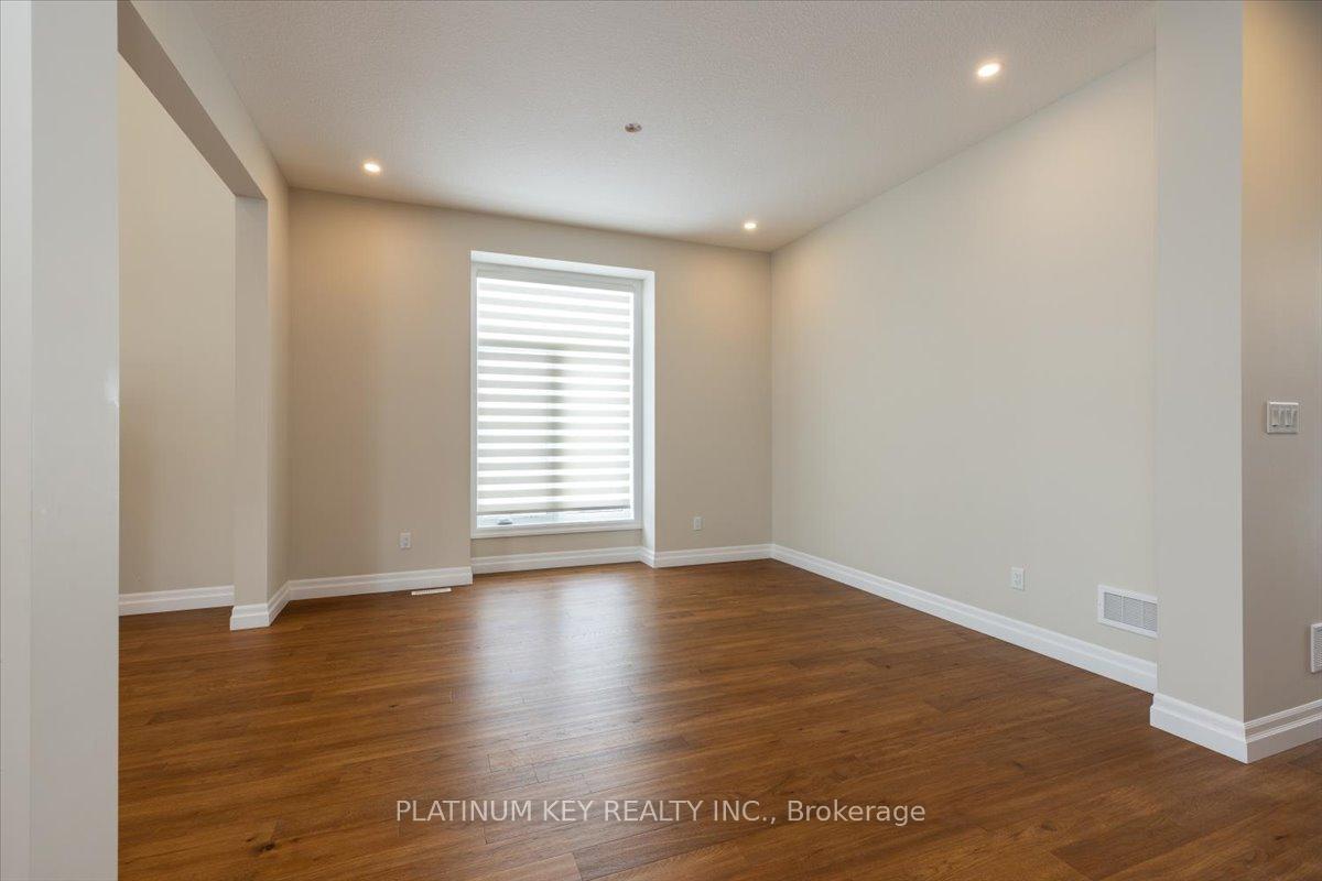 Photo 11 of 7 Edgeview Crescent, Middlesex Centre, Kilworth — HOMEH