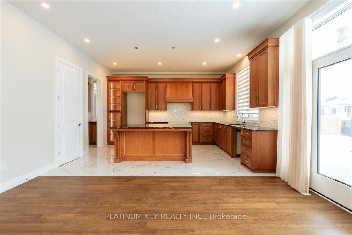 Photo 17 of 7 Edgeview Crescent, Middlesex Centre, Kilworth — HOMEH