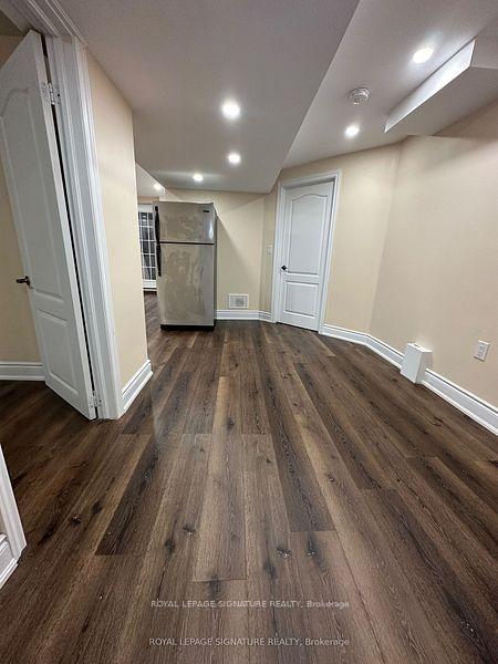 Photo 6 of 36 Ferncastle Crescent, Brampton, Fletcher's Meadow — HOMEH