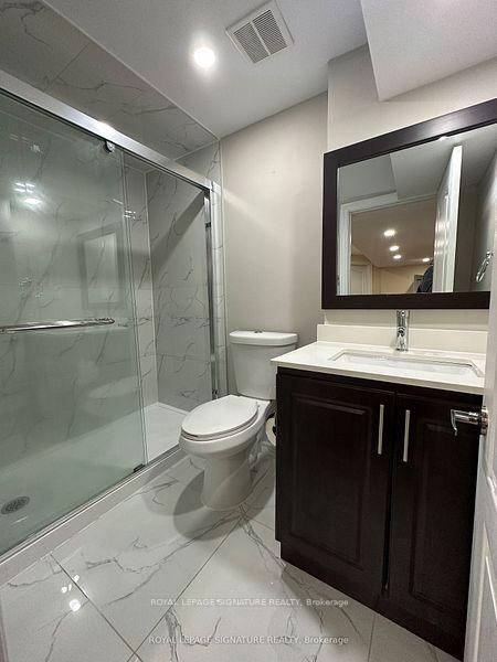 Photo 10 of 36 Ferncastle Crescent, Brampton, Fletcher's Meadow — HOMEH