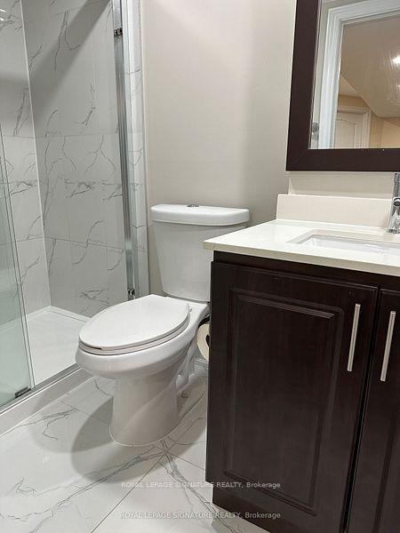 Photo 11 of 36 Ferncastle Crescent, Brampton, Fletcher's Meadow — HOMEH