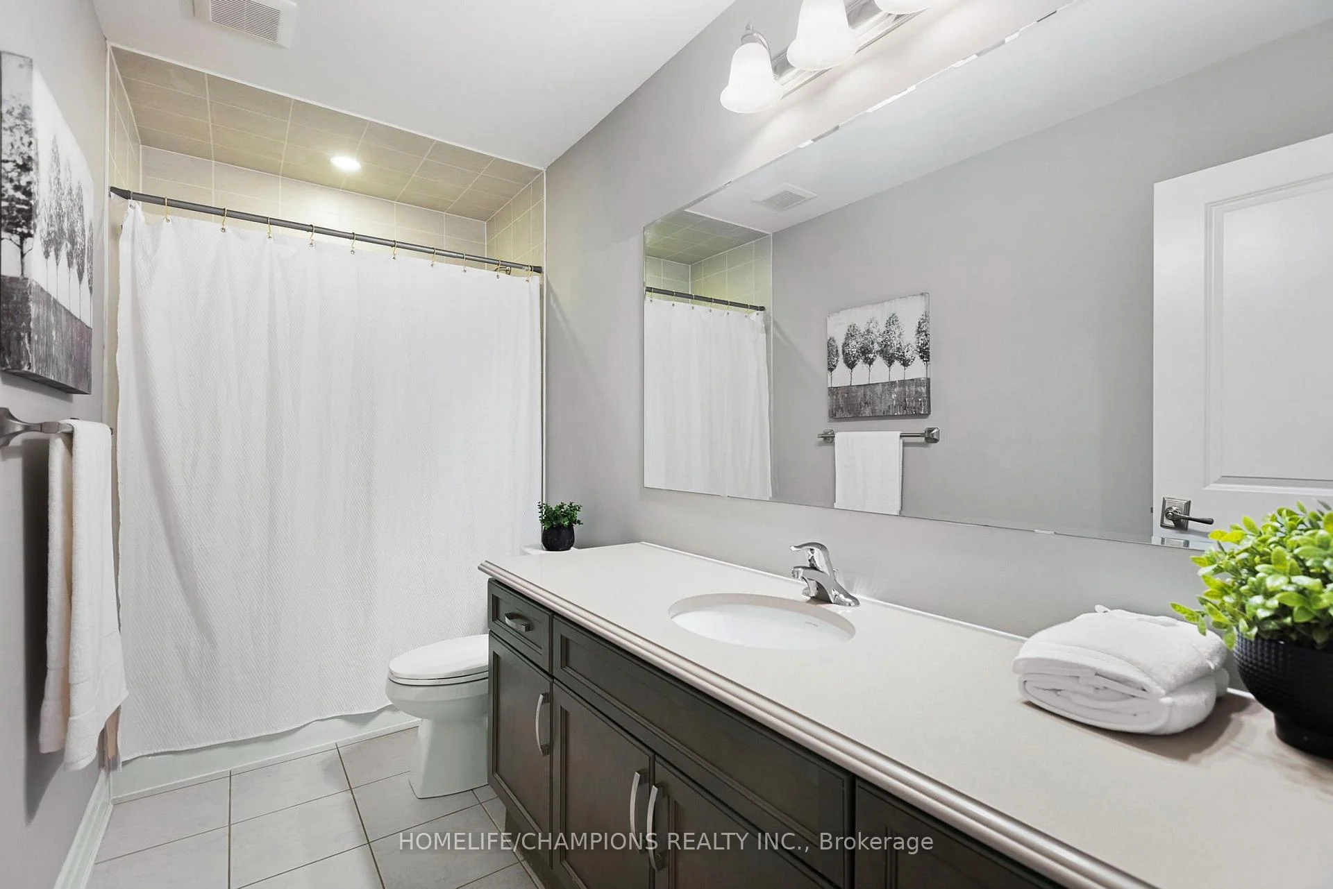 Photo 42 of 993 Dragonfly Avenue, Pickering, Rural Pickering — HOMEH