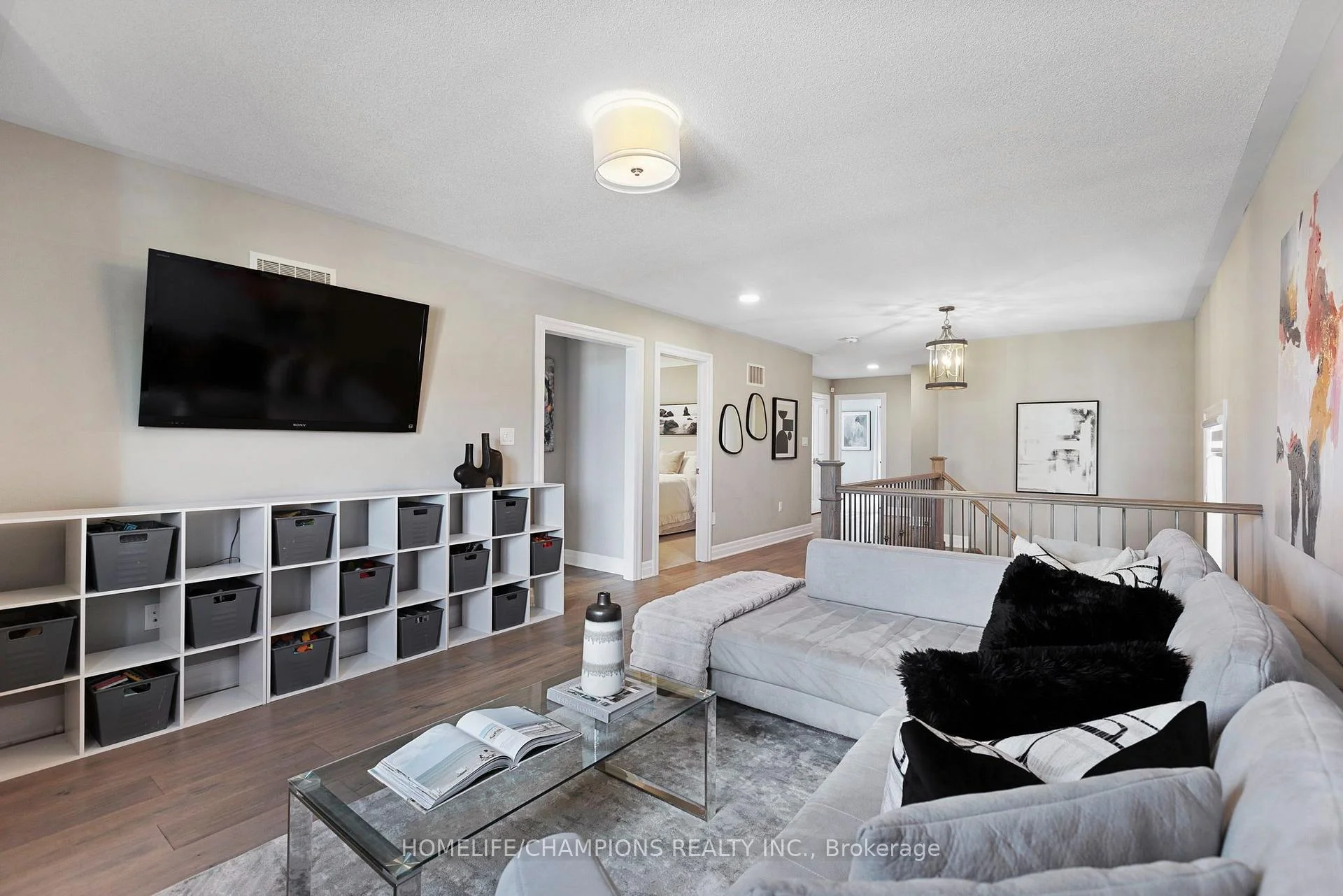 Photo 48 of 993 Dragonfly Avenue, Pickering, Rural Pickering — HOMEH