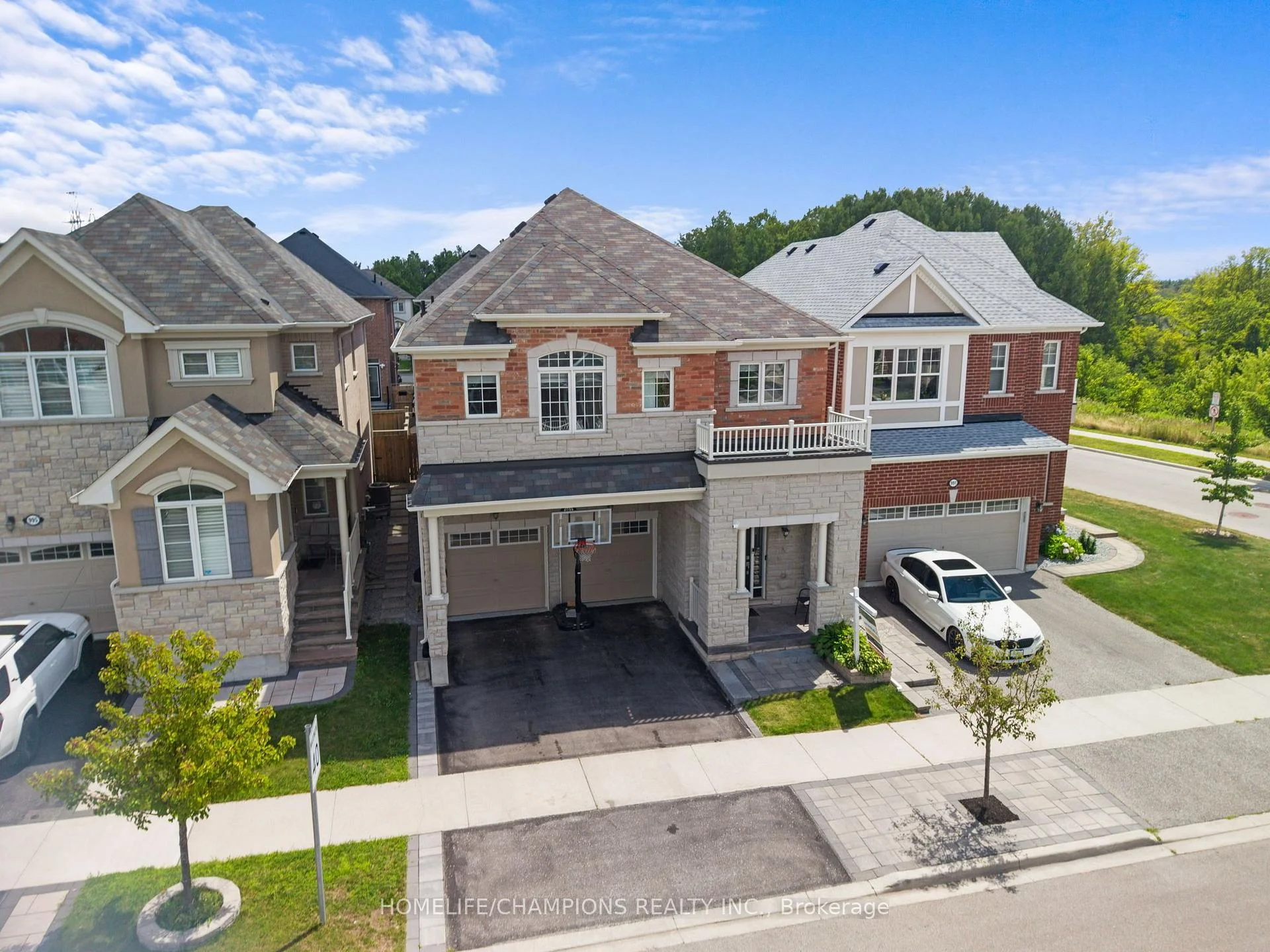 Photo 72 of 993 Dragonfly Avenue, Pickering, Rural Pickering — HOMEH