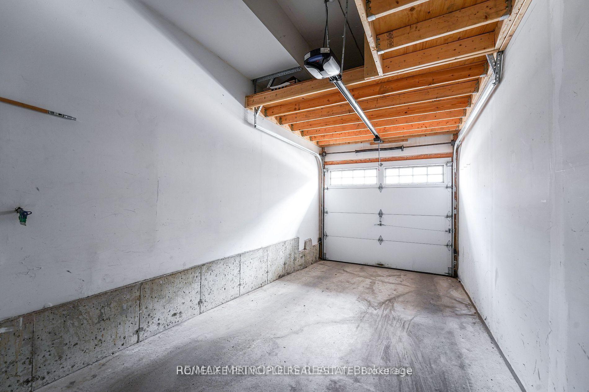 Photo 31 of Unit 6, 9621 Jane Street, Vaughan, Maple — HOMEH
