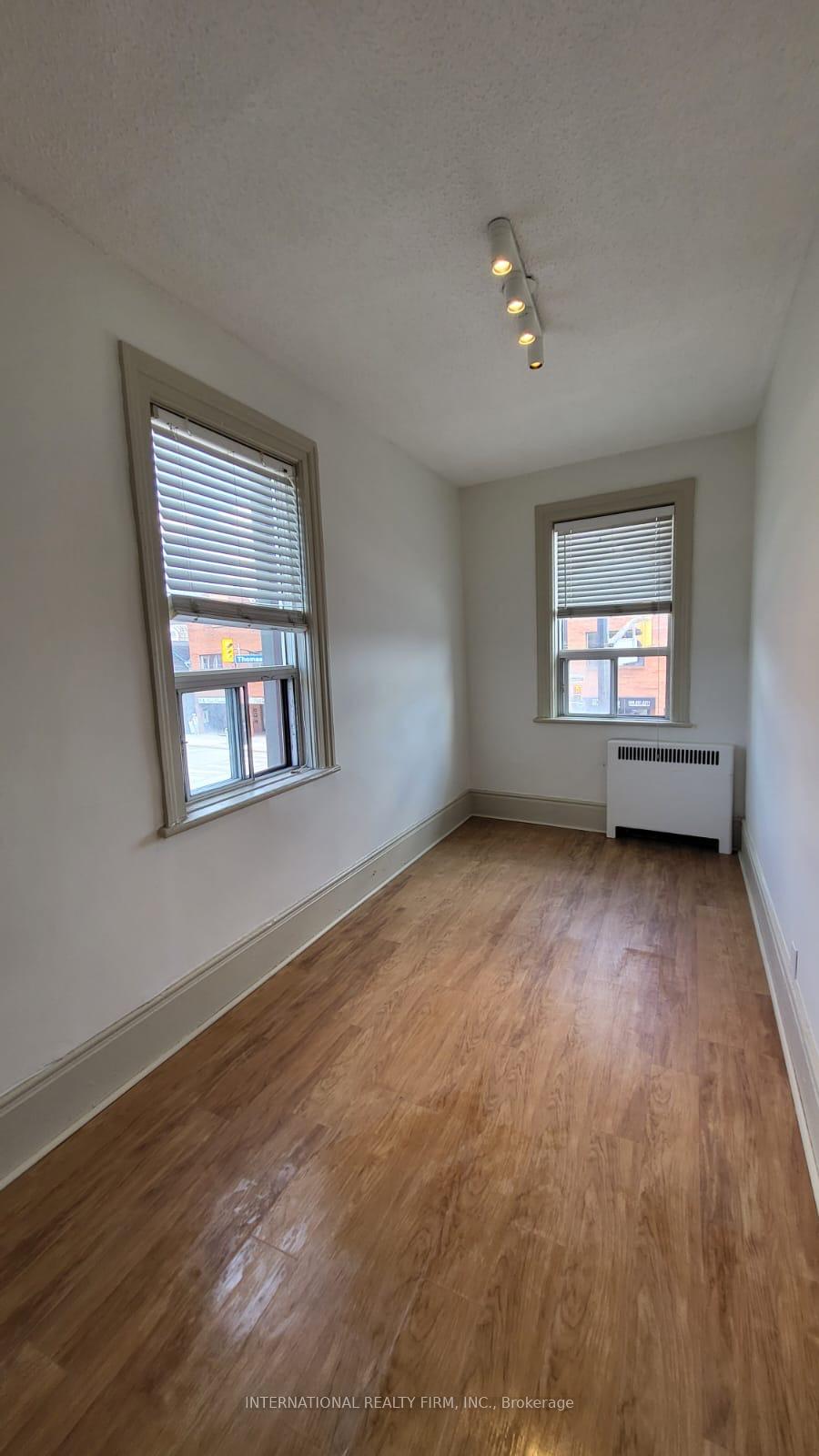 Photo 16 of Unit 2, 7 Thomas Street, Mississauga, Streetsville — HOMEH