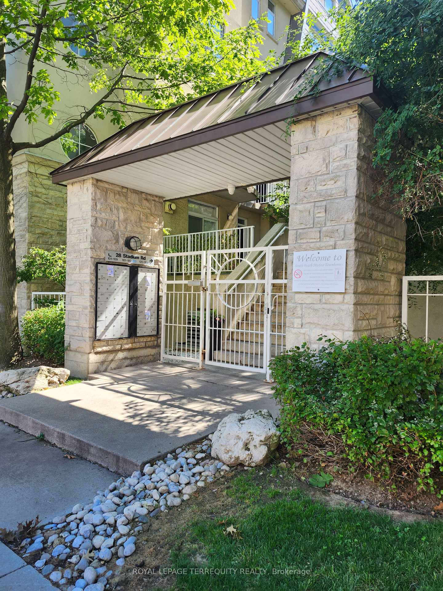 Photo 20 of Unit 252, 30 Stadium Road, Toronto, Niagara — HOMEH