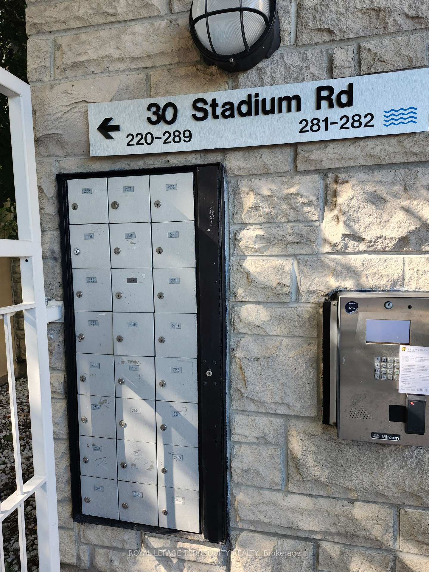 Photo 25 of Unit 252, 30 Stadium Road, Toronto, Niagara — HOMEH