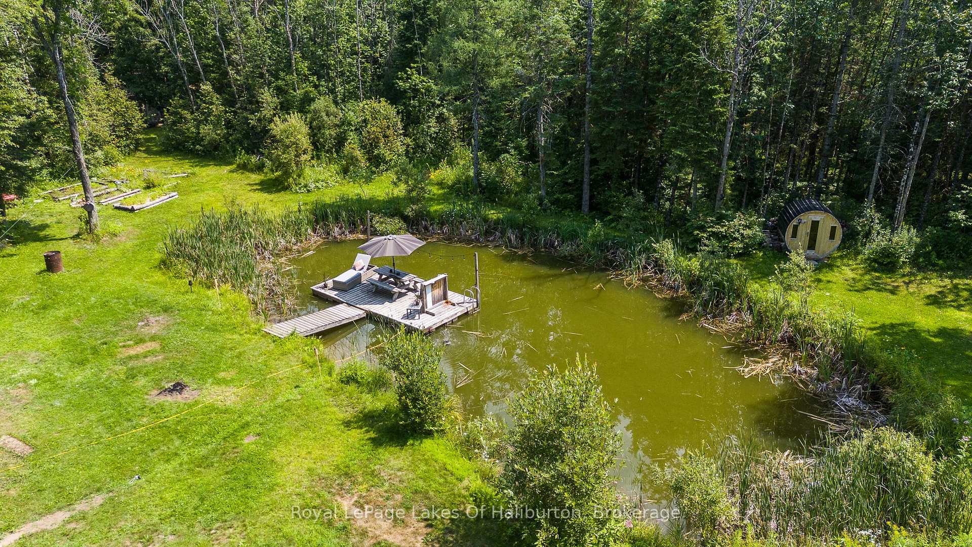 Photo 10 of 4982 Gelert Road, Minden Hills, Snowdon — HOMEH