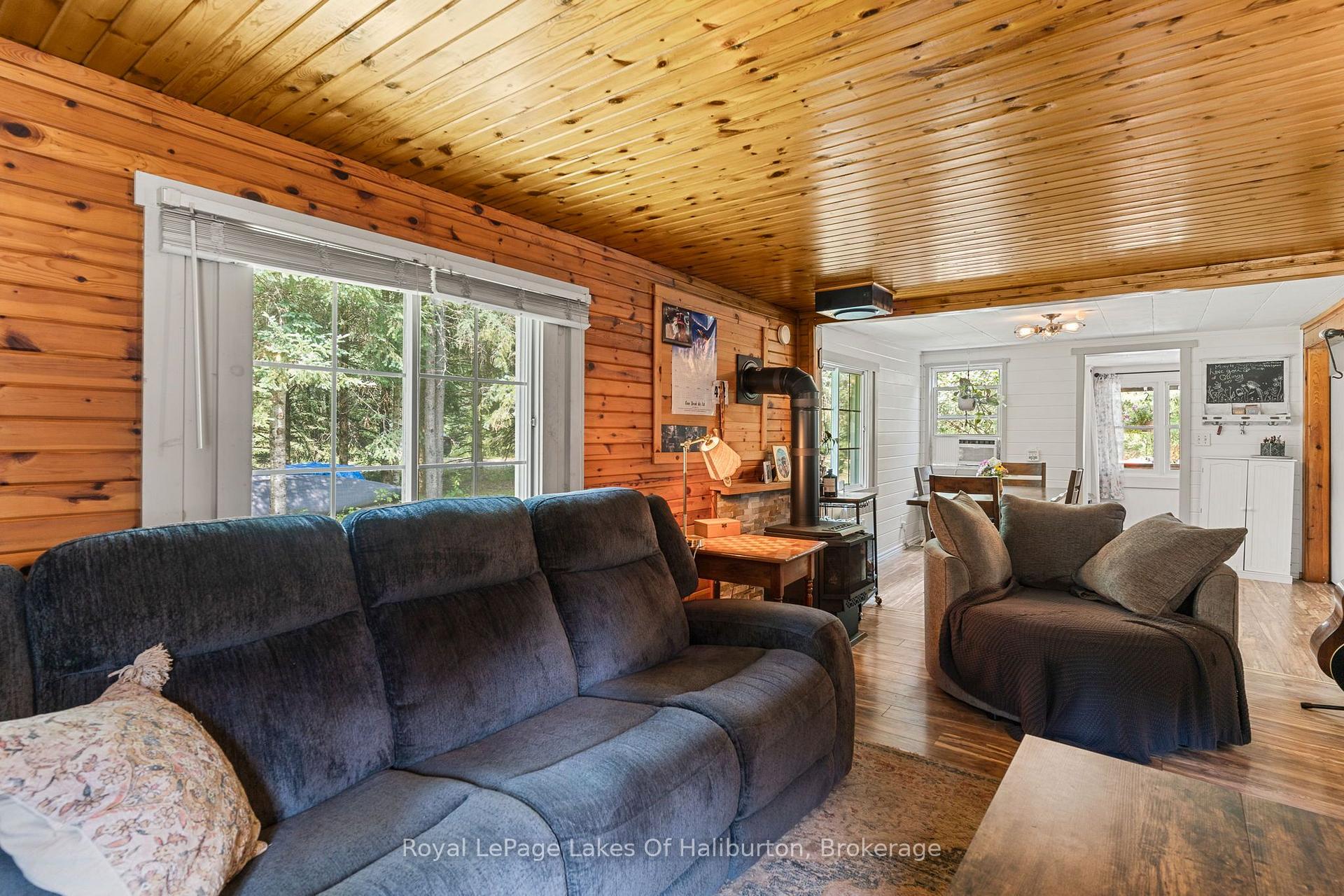 Photo 26 of 4982 Gelert Road, Minden Hills, Snowdon — HOMEH