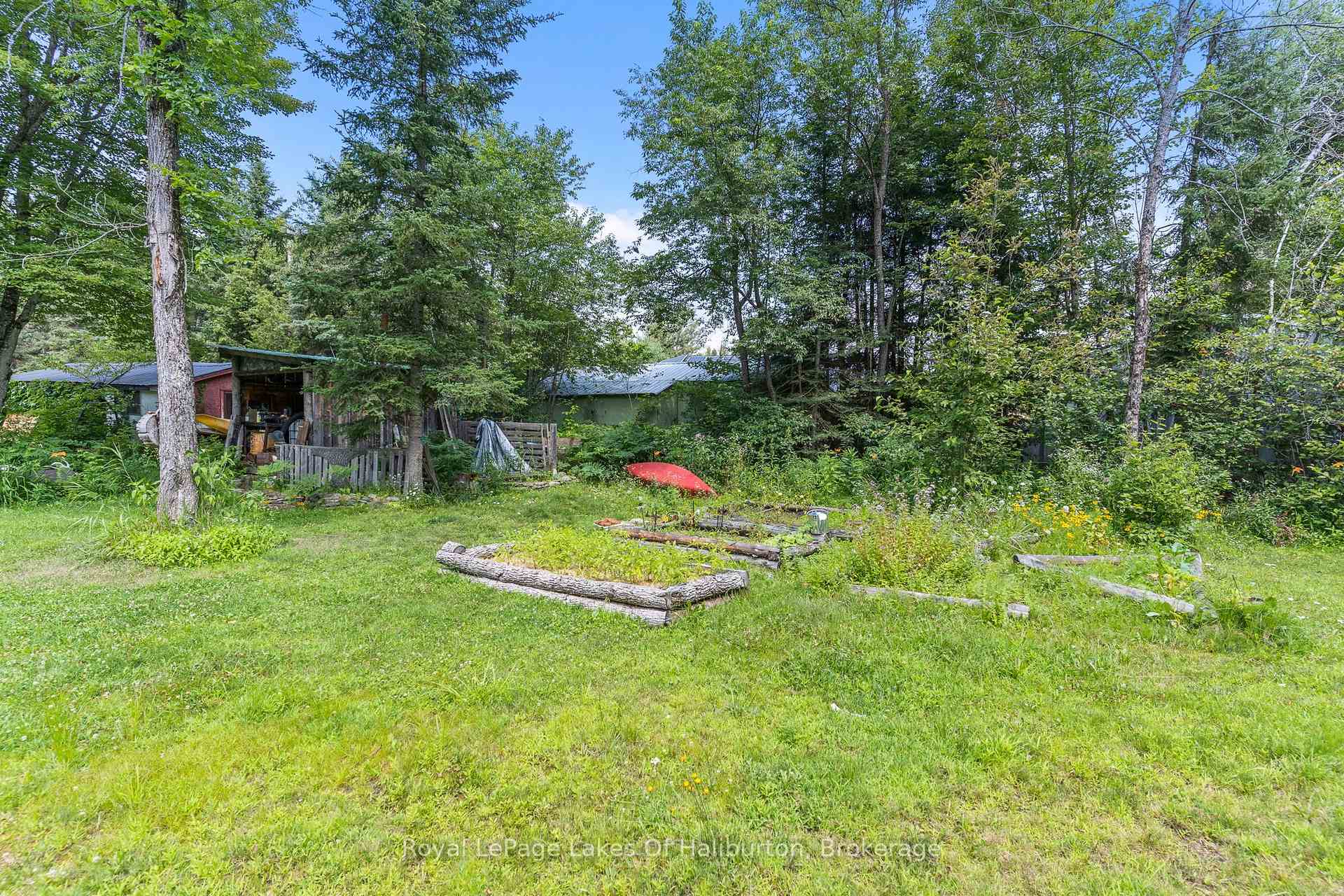Photo 42 of 4982 Gelert Road, Minden Hills, Snowdon — HOMEH
