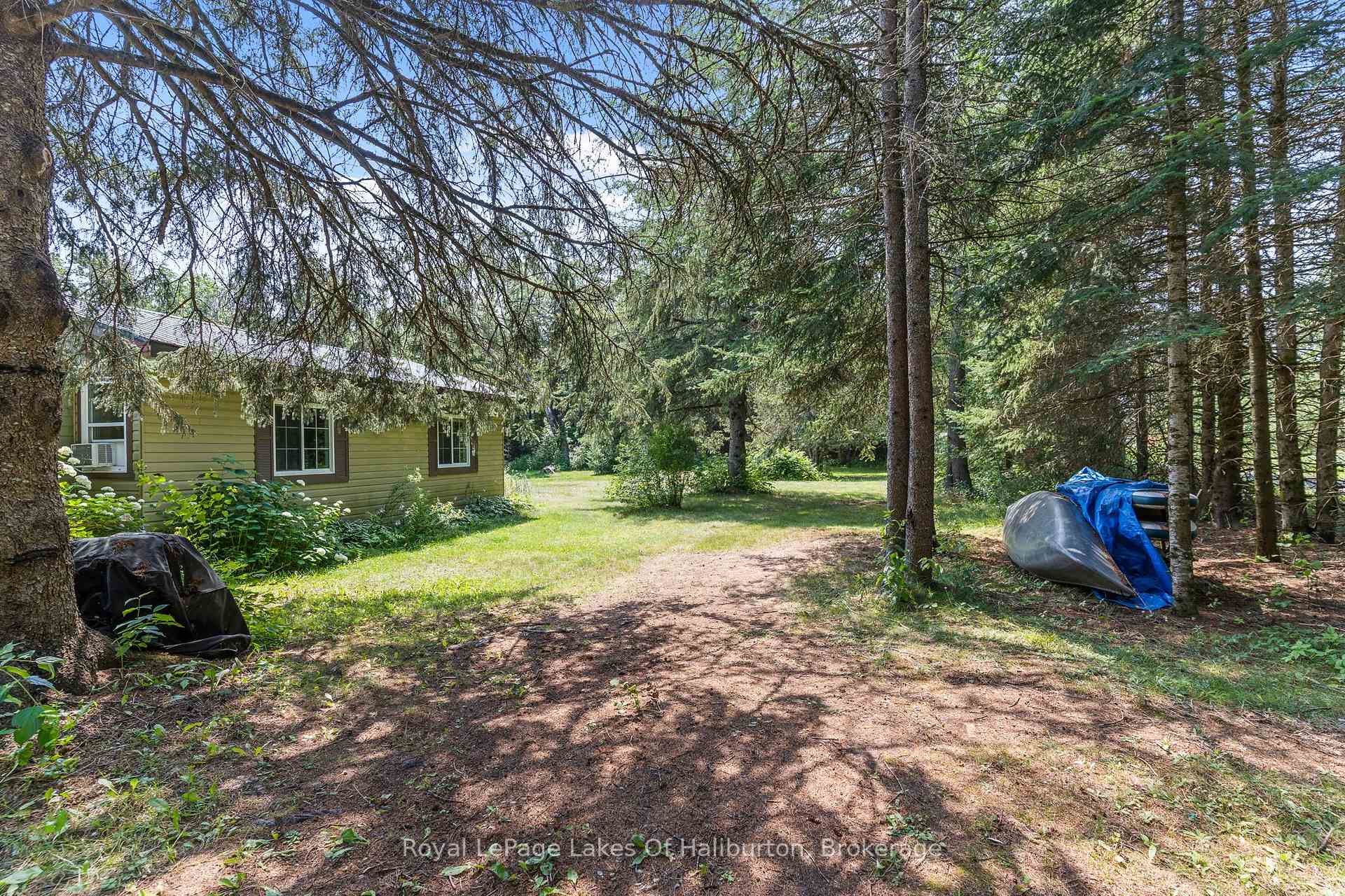 Photo 48 of 4982 Gelert Road, Minden Hills, Snowdon — HOMEH