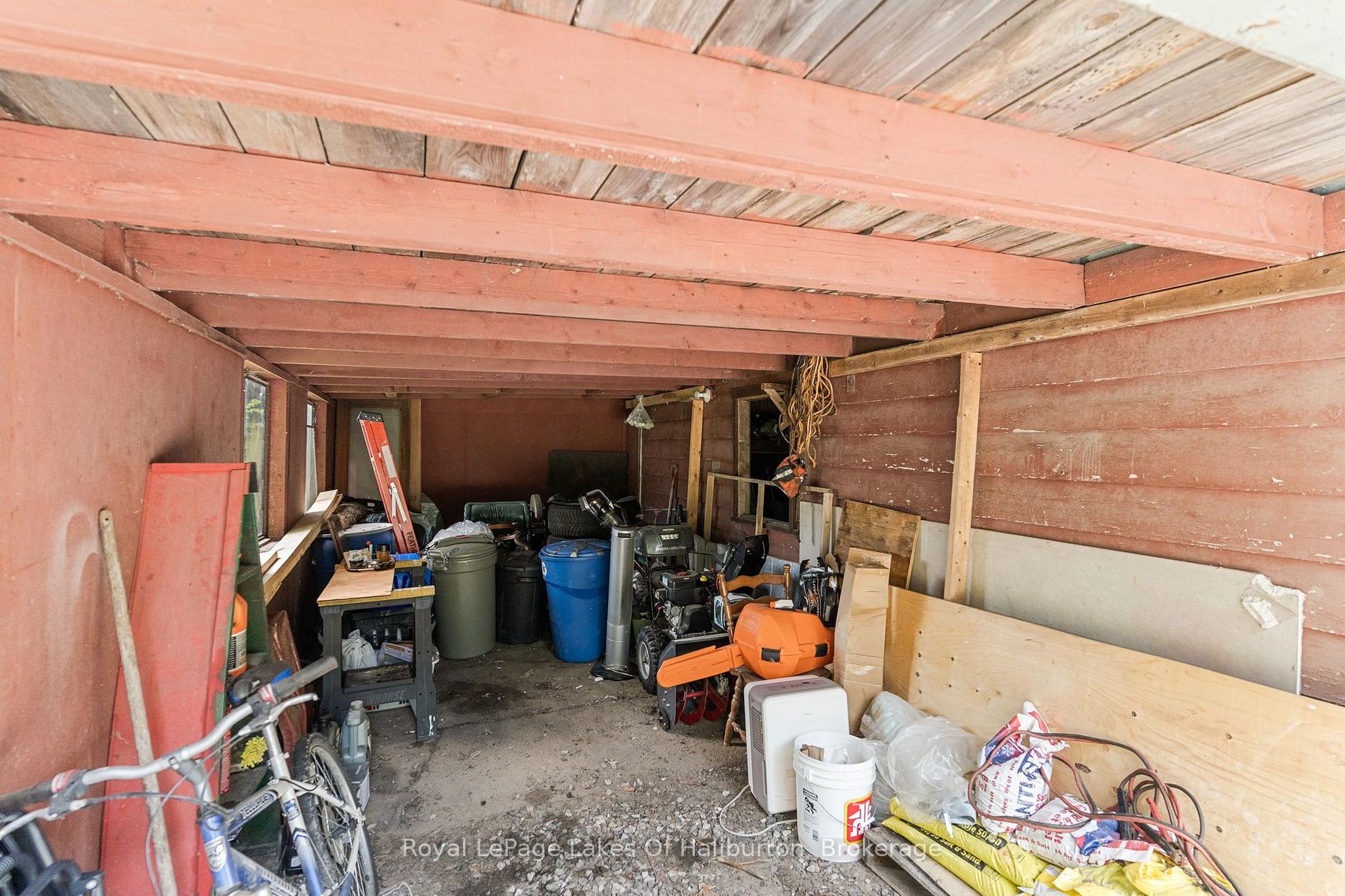 Photo 51 of 4982 Gelert Road, Minden Hills, Snowdon — HOMEH