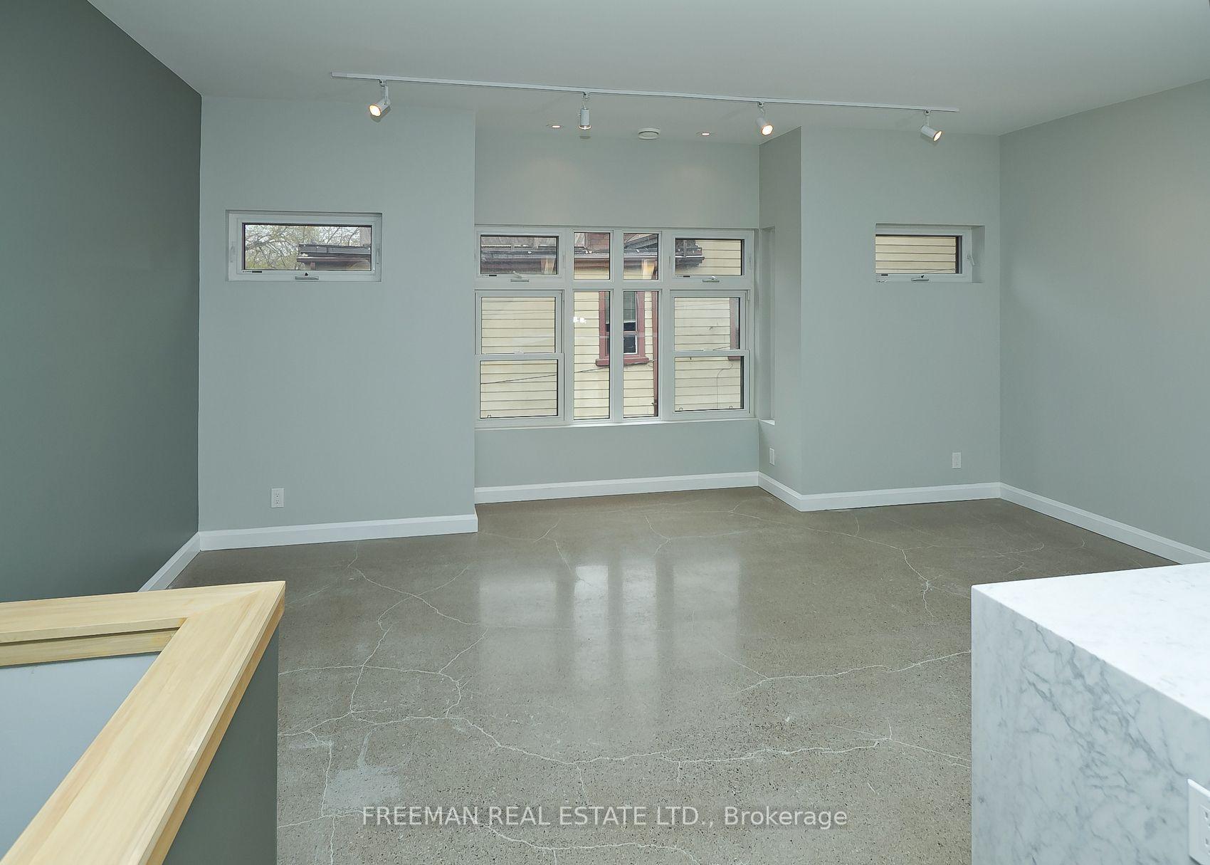 Photo 3 of 1 Max Hartstone Lane, Toronto, The Annex — HOMEH
