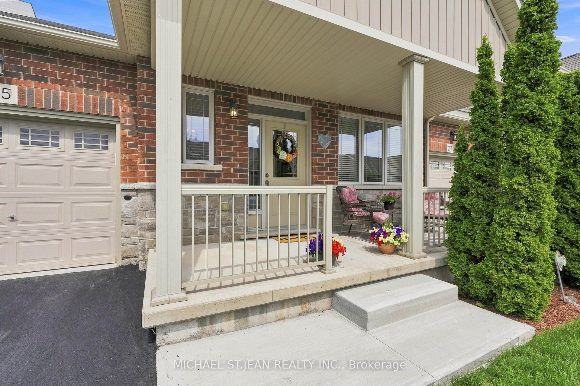 Photo 5 of 25 Stickland Lane, Hamilton, Binbrook — HOMEH