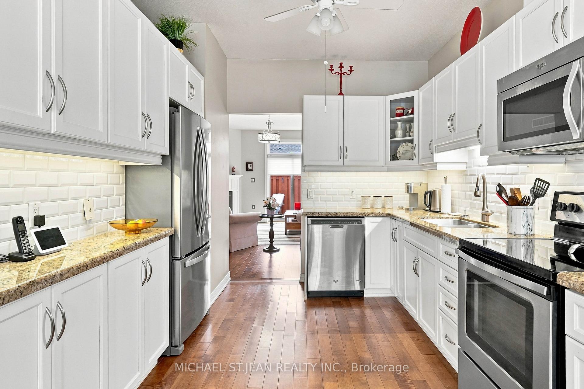 Photo 16 of 25 Stickland Lane, Hamilton, Binbrook — HOMEH