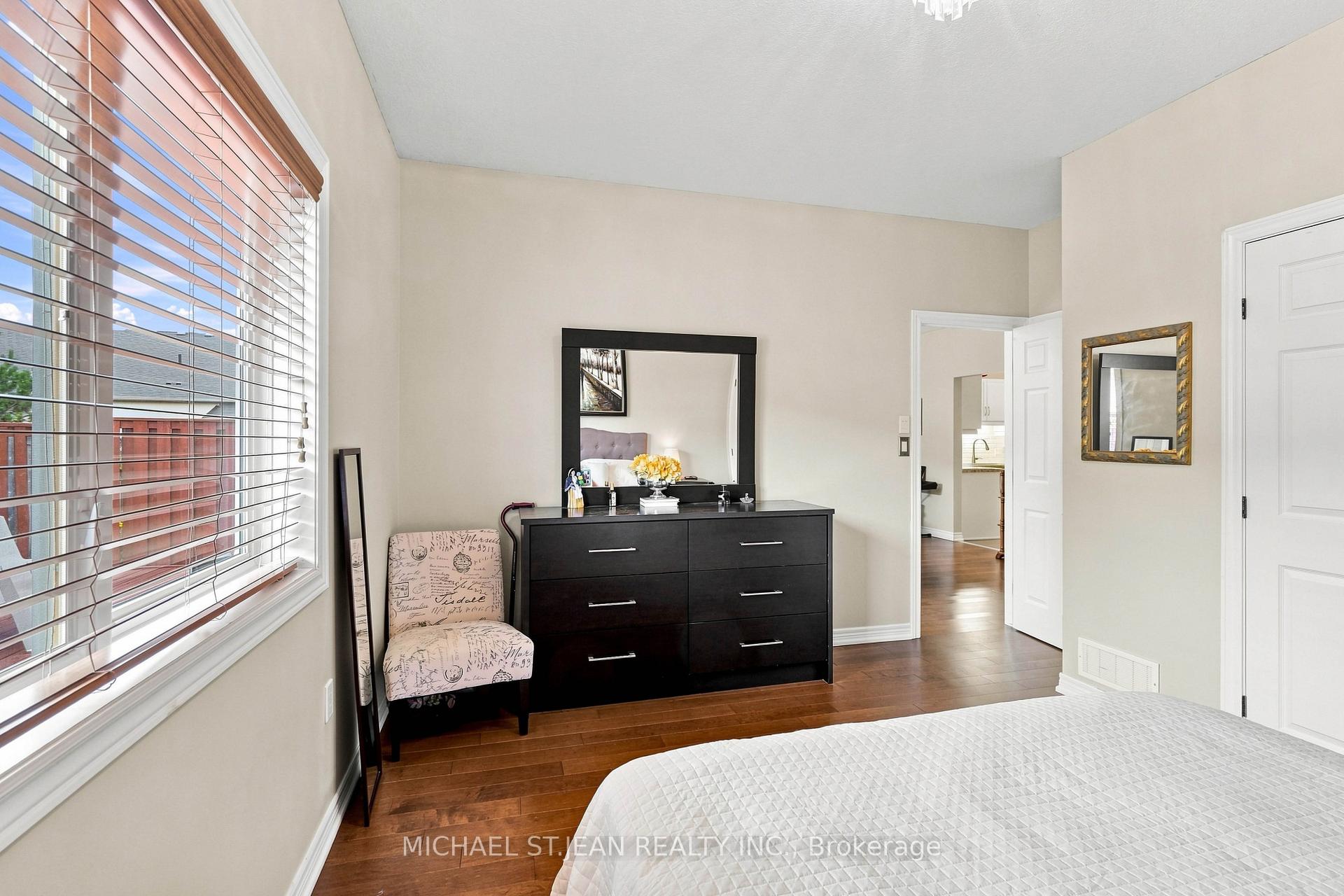 Photo 25 of 25 Stickland Lane, Hamilton, Binbrook — HOMEH