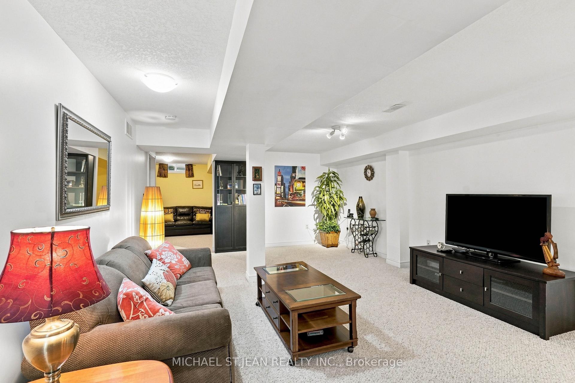 Photo 37 of 25 Stickland Lane, Hamilton, Binbrook — HOMEH